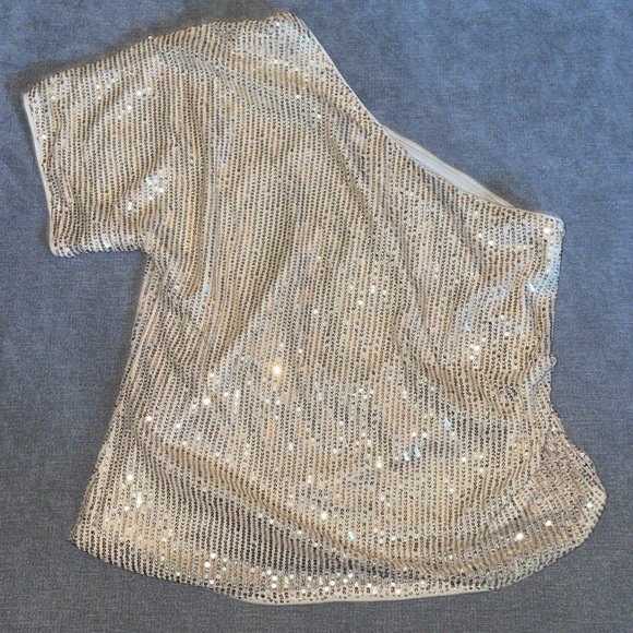 Jasambac Sparkle Sequin One Shoulder Top - Picture 10 of 12